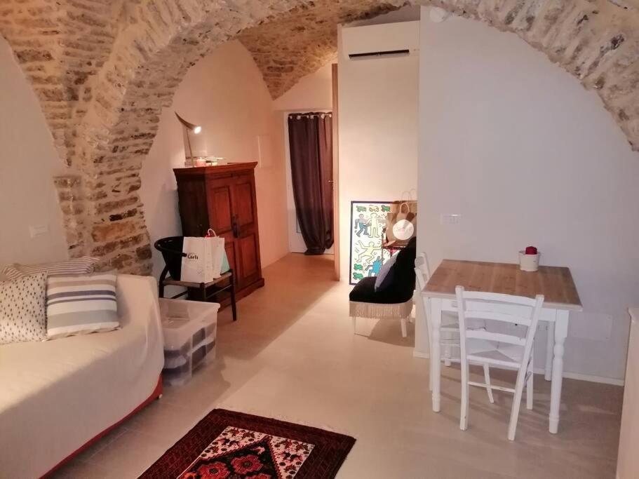 Studio Pietra E Charme Diano San Pietro Exteriör bild